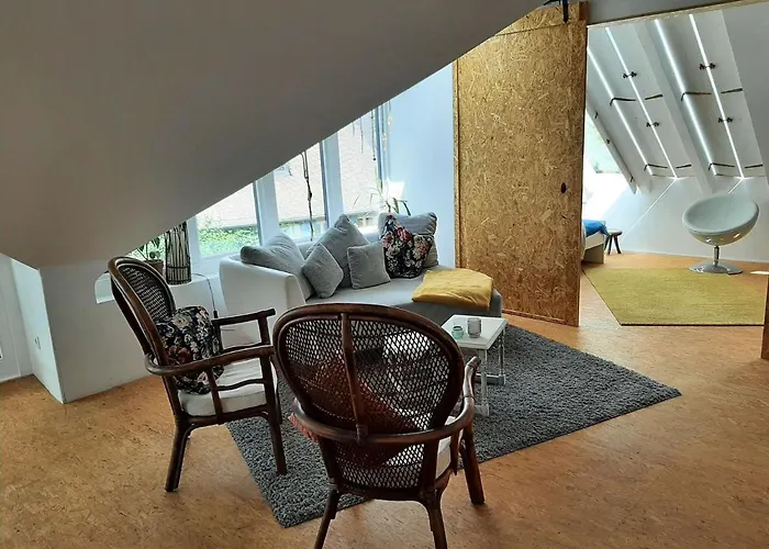 Lovely Apartment In Roes With A Terrace