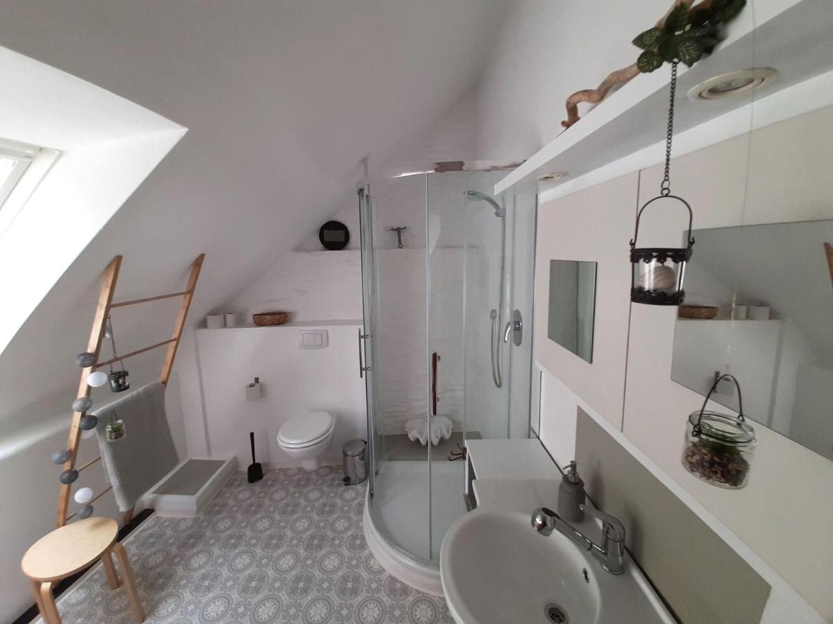 Lovely In With A Terrace Roes