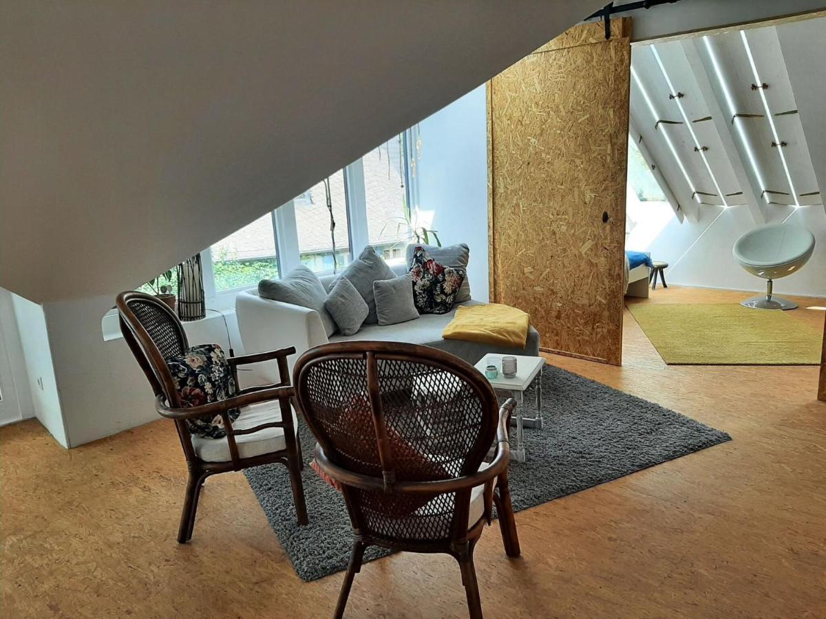 Lovely In With A Terrace Apartment *